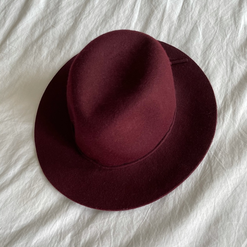 Hat - Picture 3 of 3